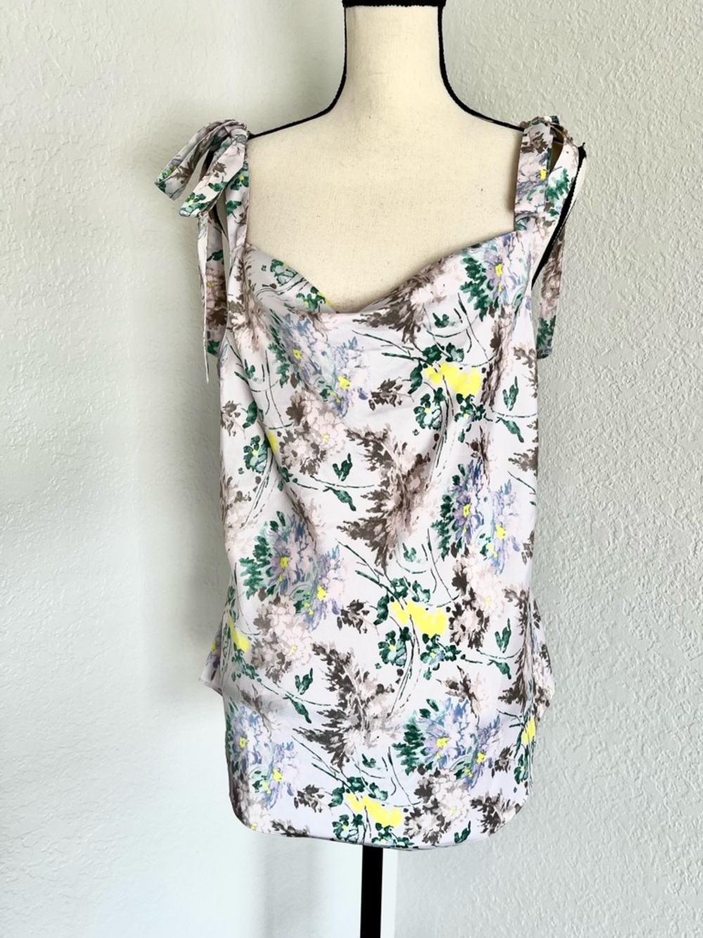 cinq à sept Marta Light Washed Floral Camie